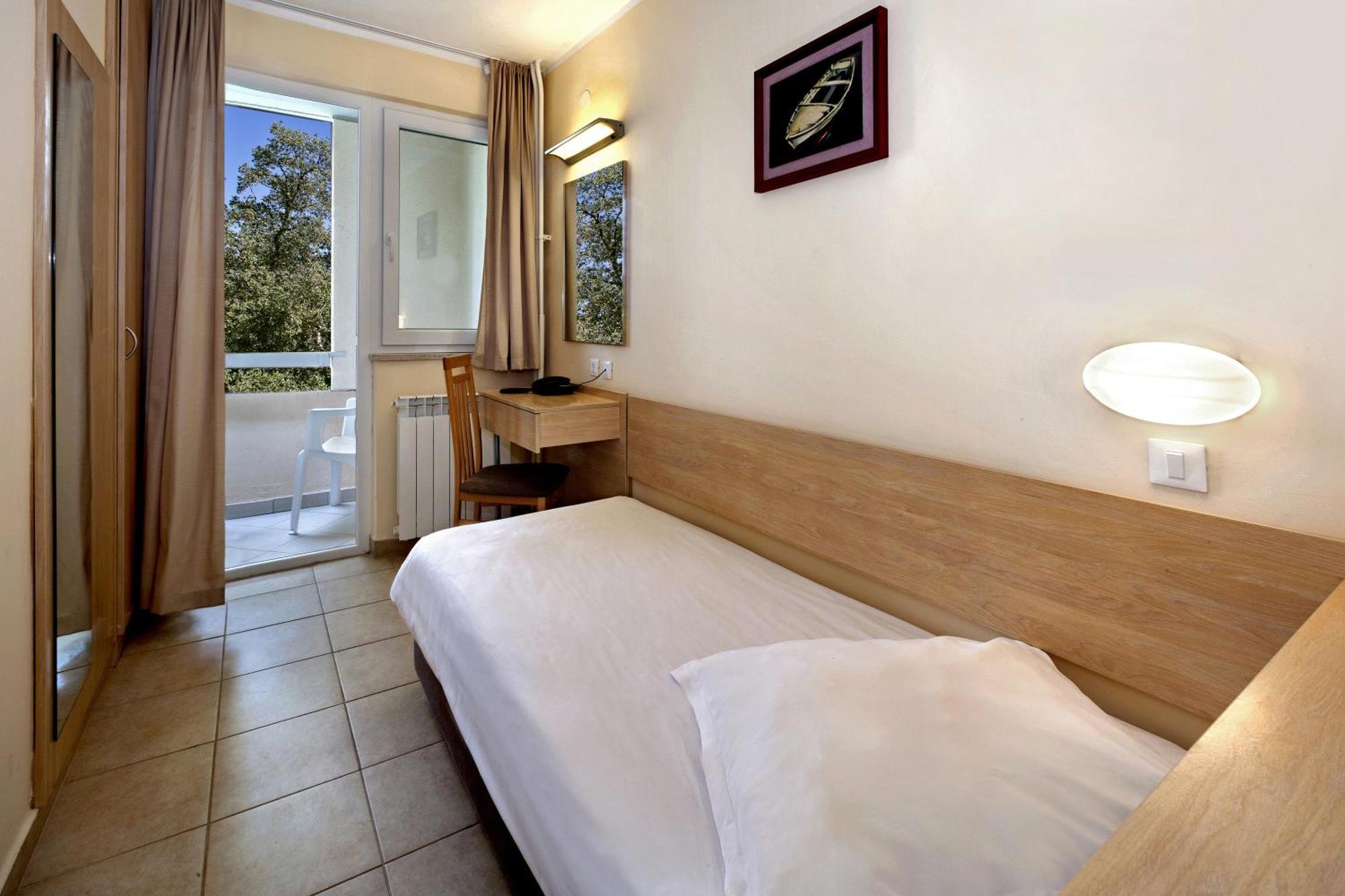 Hotel Delfin Plava Laguna Mugeba Esterno foto