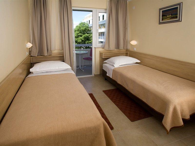 Hotel Delfin Plava Laguna Mugeba Esterno foto