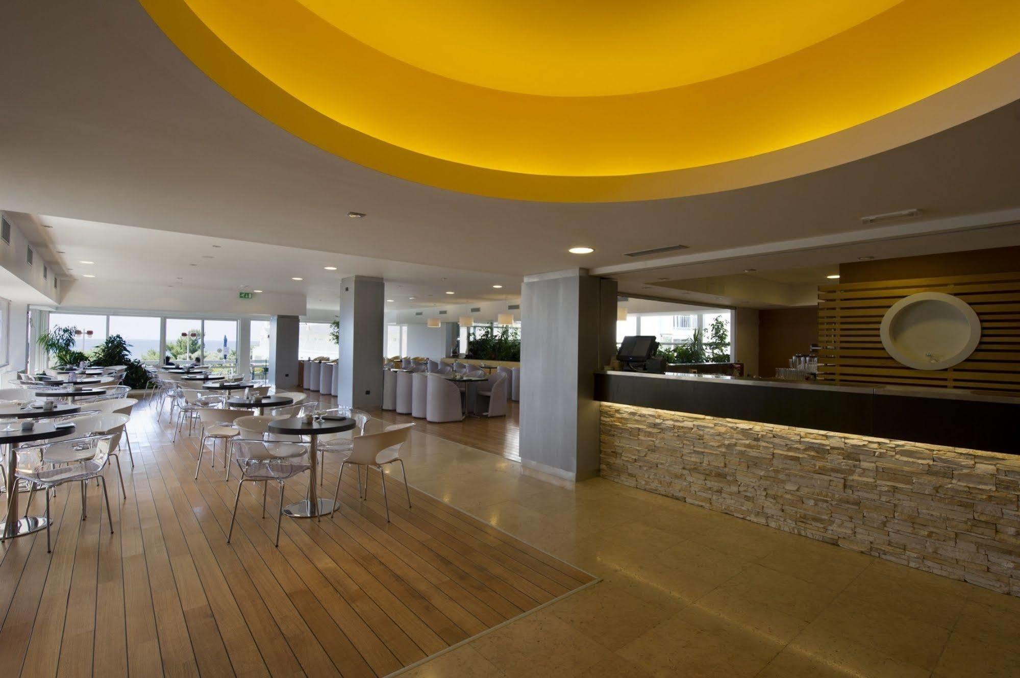 Hotel Delfin Plava Laguna Mugeba Esterno foto